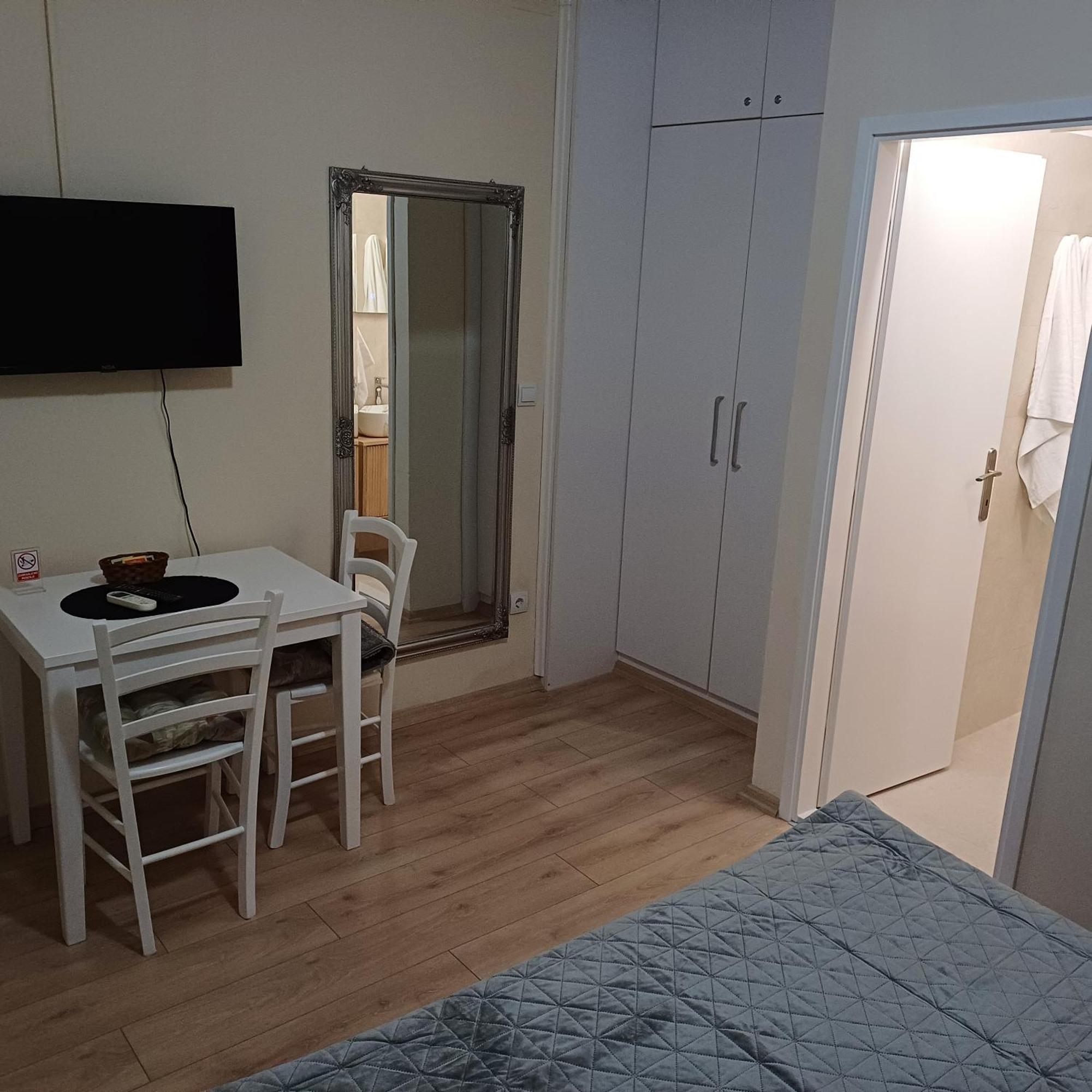 Rooms Kvestic Ντουμπρόβνικ Εξωτερικό φωτογραφία