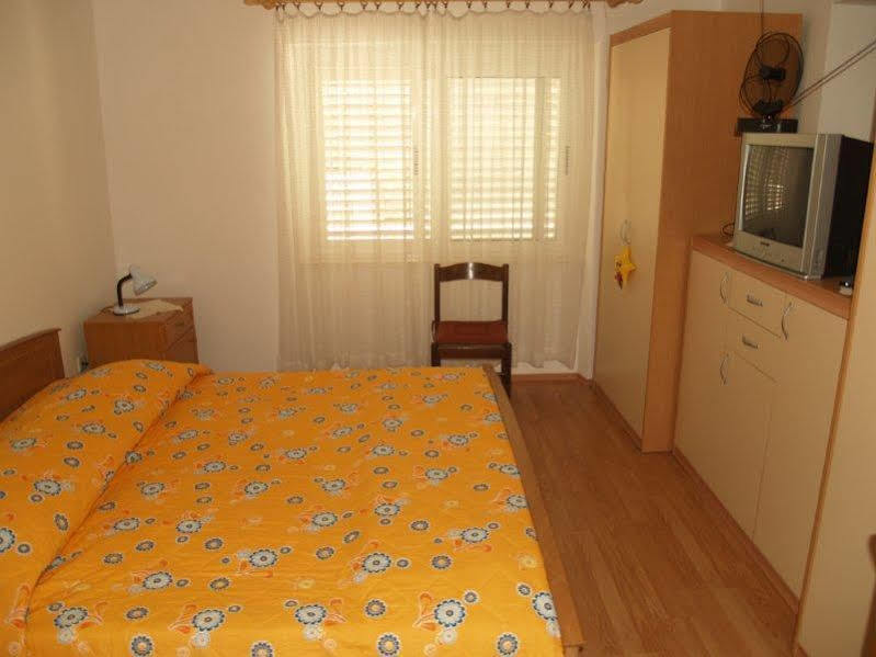 Rooms Kvestic Ντουμπρόβνικ Εξωτερικό φωτογραφία
