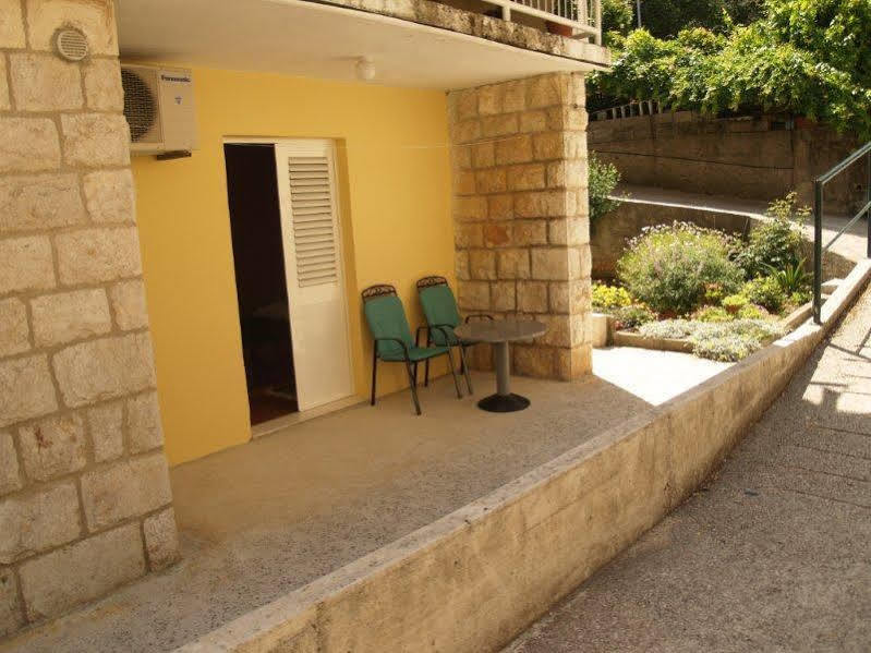 Rooms Kvestic Ντουμπρόβνικ Εξωτερικό φωτογραφία